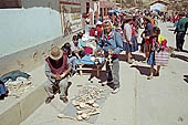Paucartambo, spontaneous local market
